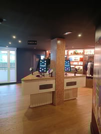 Hotel RockyPop Gronoble France kiosks