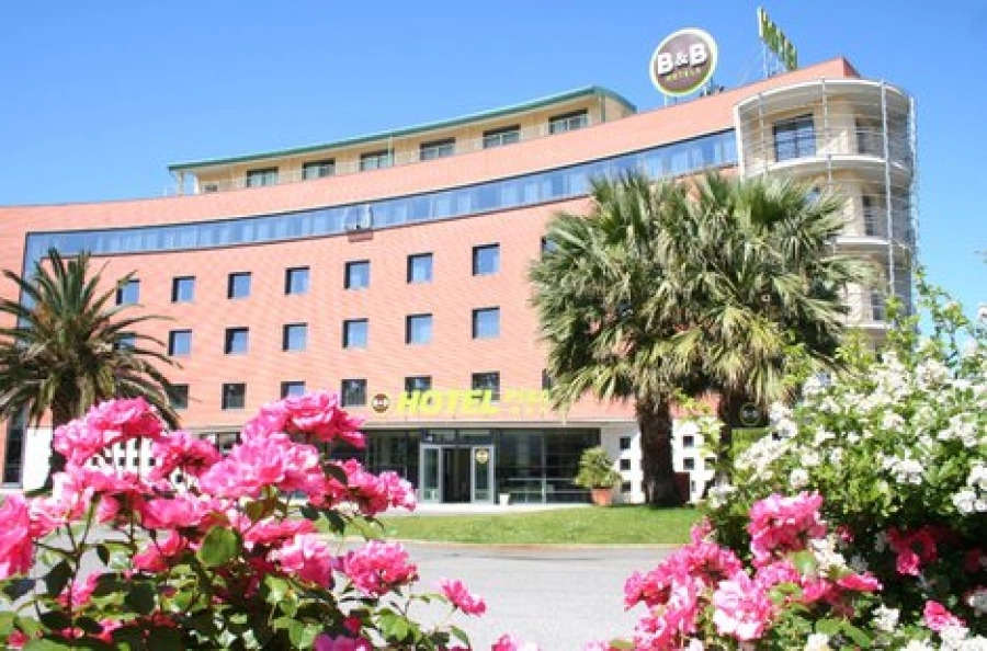 B&B Hotels Italy is now equiped in 6 Hotels with kiosks from Ariane